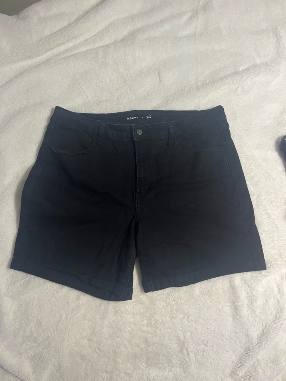 Old Navy High-Rise Black Denim Shorts - Size 18